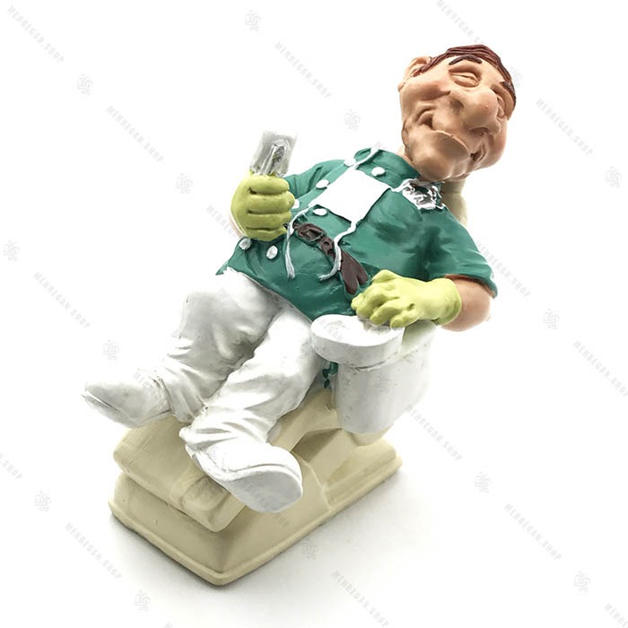 مجسمه دکوری رزین دندان پزشک
