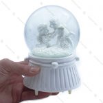 گوی برفی موزیکال بزرگ طرح فرشته نگهبان