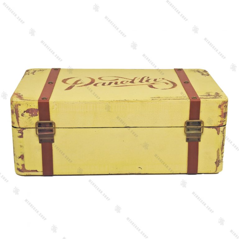 چمدان چوبی دکوری سایز متوسط کرم طرح آنتیک