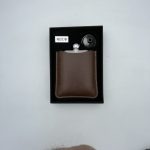 فلاسک استیل به همراه کاور چرمی