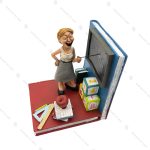 مجسمه معلم کنار تخته