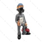 مجسمه مرد رنگ کار