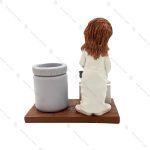 مجسمه و جاقلمی خانم دامپزشک