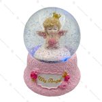 گوی برفی فول دختر و قلب